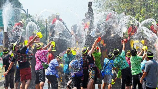 6 lưu ý không thể bỏ qua khi tham gia “lễ hội té nước” Songkran